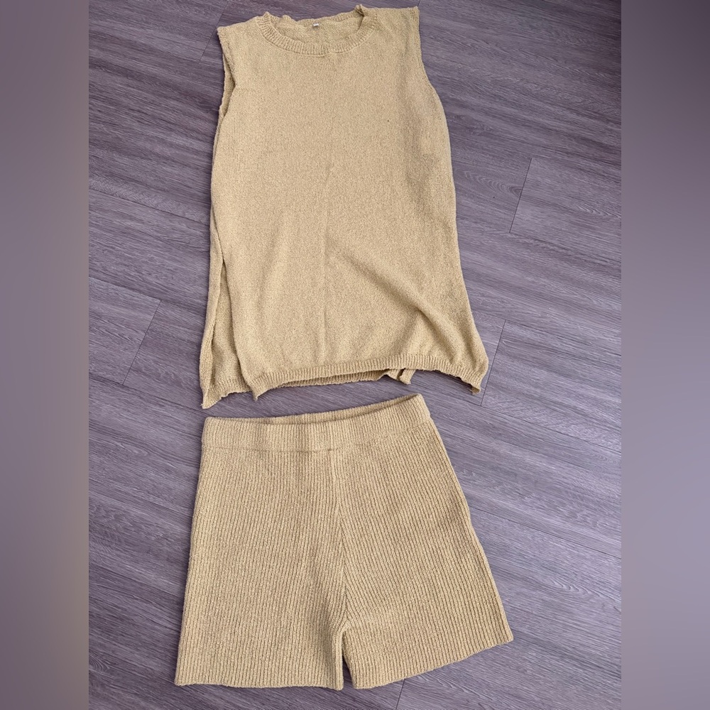 Sleeveless Knit Top and Shorts Set in Beige